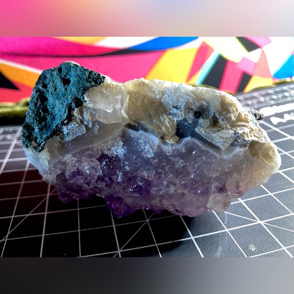 303g Natural Mineral Specimen Amethyst Quartz Crystal Beautiful Stone Rock - Picture 6 of 16